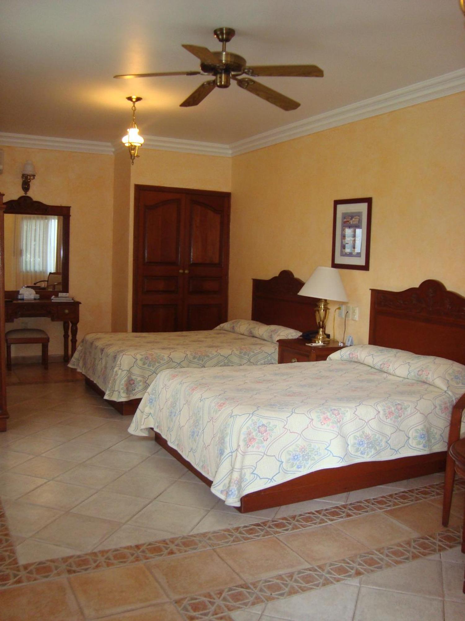 Hotel Vista Hermosa Куэрнавака Экстерьер фото