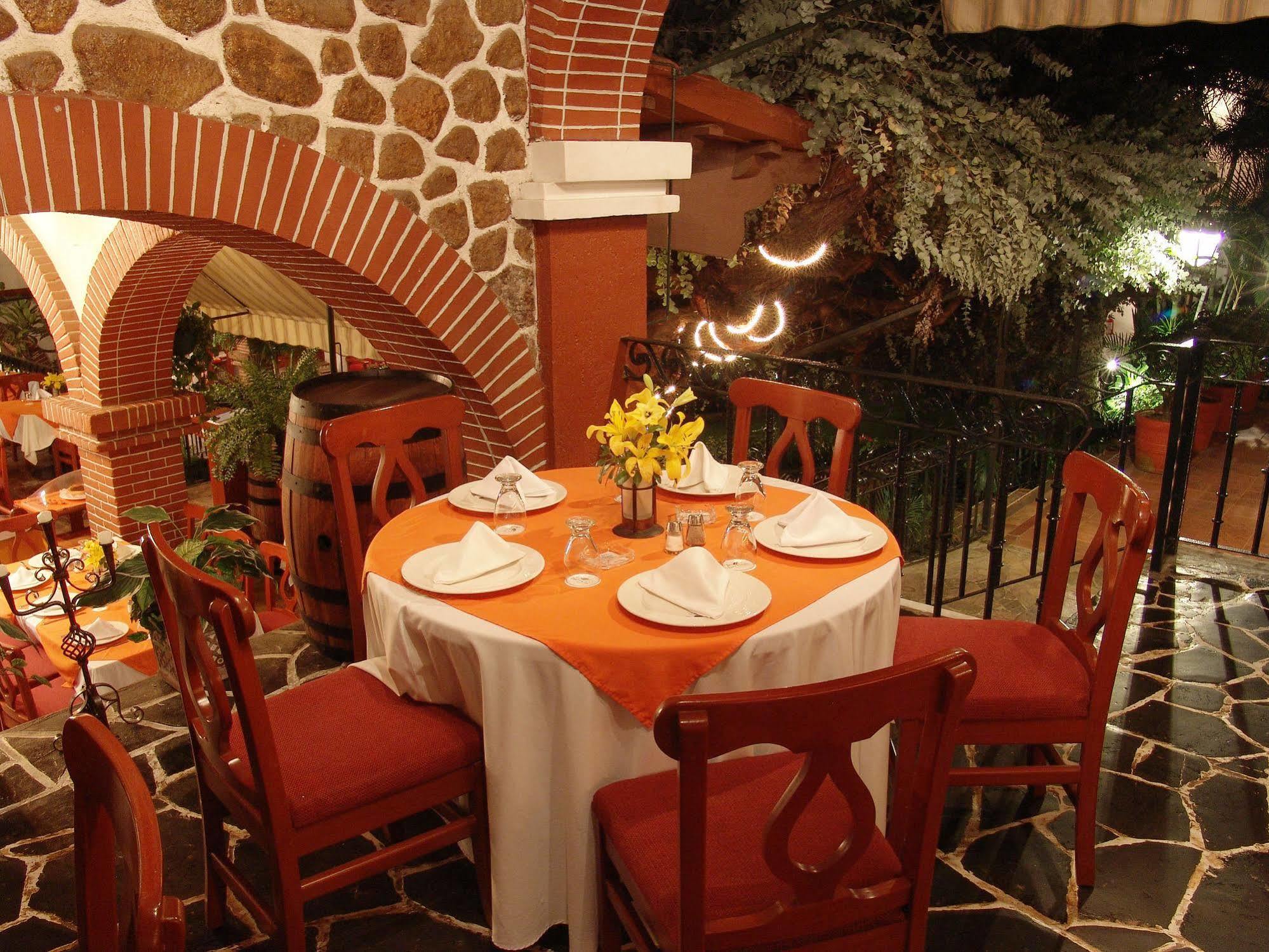 Hotel Vista Hermosa Куэрнавака Экстерьер фото